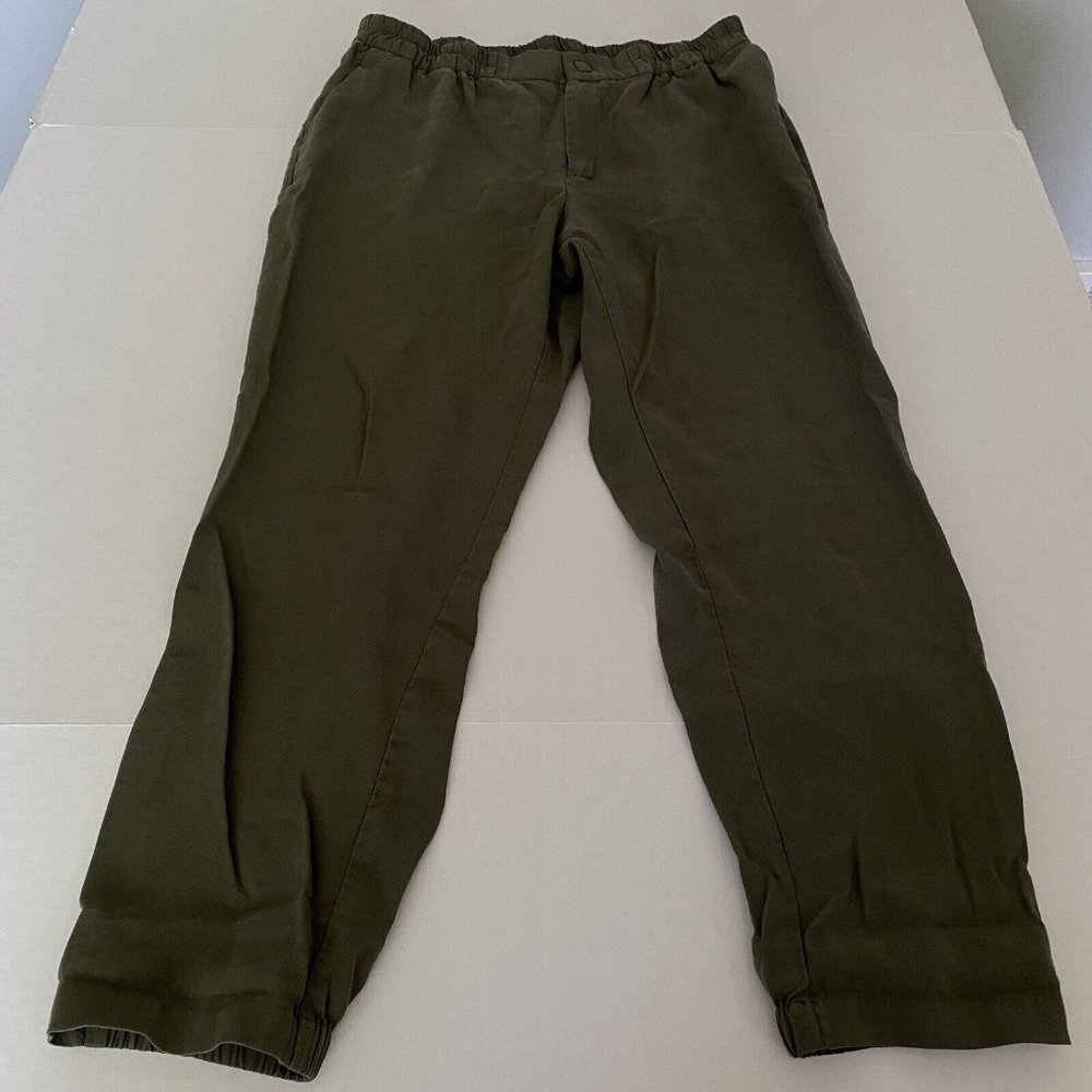 A New Day Olive Green Women Straight Pants Casual Rayon Front Pocket Large